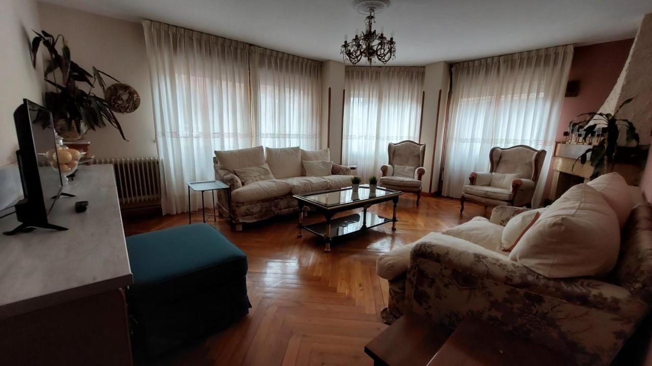 אריונדס Villa Isabel 2 Llaves מראה חיצוני תמונה
